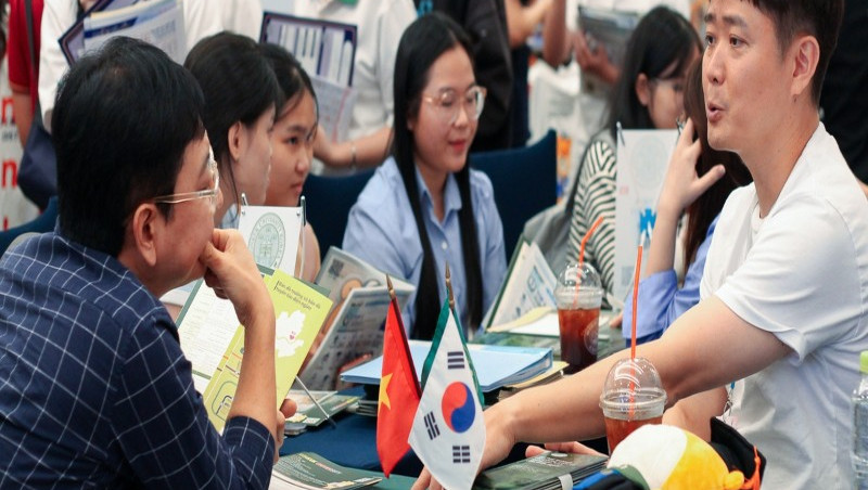 Chi phí du học Hàn Quốc vừa học vừa làm cần bao nhiêu tiền? Chi phí du học Hàn Quốc vừa học vừa làm cần bao nhiêu tiền?