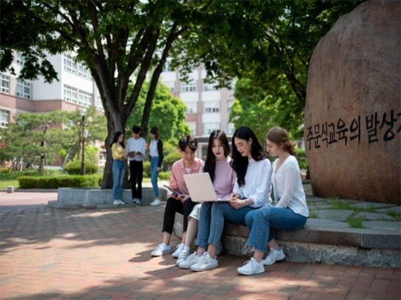 du học hàn quốc xong có được ở lại không